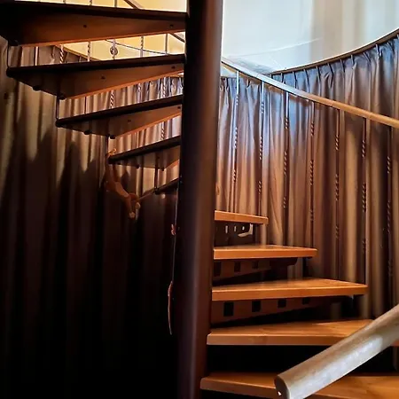 Dom S Bazenom Pri X Bionic Sphere Pre 2 Az 7 Ludi Kalinkovo