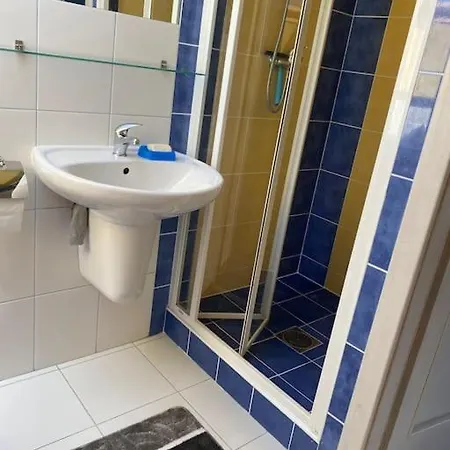 Dovolenkový dom Dom S Bazenom Pri X Bionic Sphere Pre 2 Az 7 Ludi