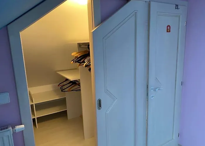 Dom S Bazenom Pri X Bionic Sphere Pre 2 Az 7 Ludi * Kalinkovo